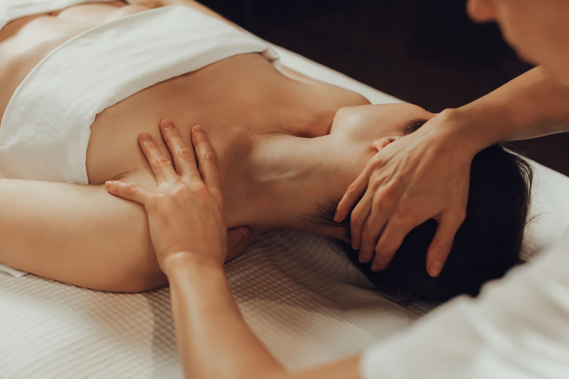 Sesión de osteopatía en Monforte de Lemos